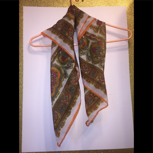 A Max Hurni Import Swiss Silky Scarf - Picture 2 of 7